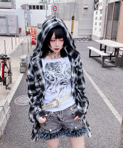 REFLEM(レフレム)の「『REFLEM/レフレム』ジップベルトオフショルL/S Tee/ロングスリーブカットソー(Tシャツ/カットソー・レディース・ホワイト/ブラック・L/M)」の22枚目の写真