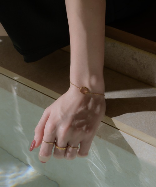 muku(ムク)の「BRACELET/NEW MOON(ブレスレット・レディース・ゴールド・FREE)」の9枚目の写真