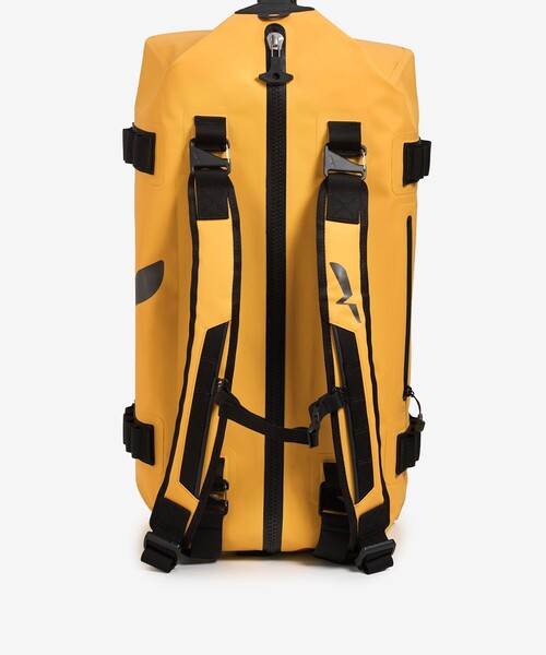 AIGLE(エーグル)の「防水 トラベルドライ ダッフルバッグ 55L(ボストンバッグ・レディース・ブラック/モスグリーン/イエロー・FREE)」の18枚目の写真