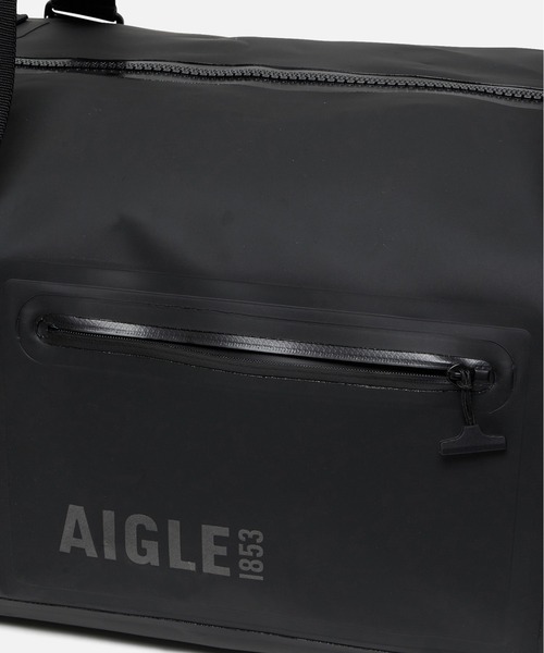AIGLE（エーグル）の「防水 トラベルドライ ダッフルバッグ 55L（ボストンバッグ・レディース・ブラック/モスグリーン・FREE）」の21枚目の写真