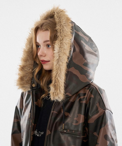 新色登場】DRAW CODE DOUBLE ZIP ARTIFICIAL 2WAY HOOD BLOUSON