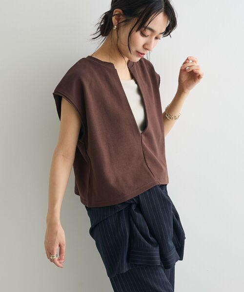 CRAFT STANDARD BOUTIQUE(クラフトスタンダードブティック)の「裏毛深Vベスト(ベスト・レディース・ブラック/ブラウン・FREE)」の18枚目の写真