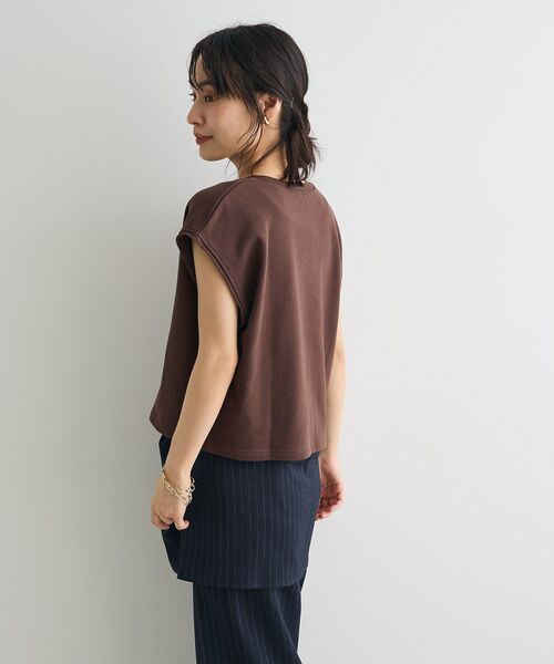 CRAFT STANDARD BOUTIQUE(クラフトスタンダードブティック)の「裏毛深Vベスト(ベスト・レディース・ブラック/ブラウン・FREE)」の20枚目の写真