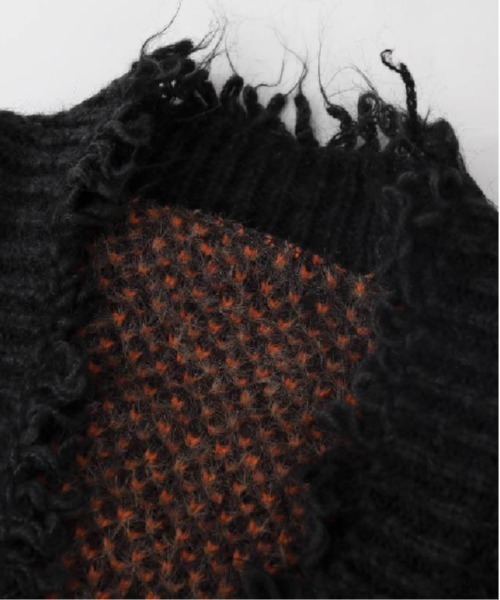 U:UME(ユーム)の「Patchwork Broken Fringe Cardigan(カーディガン/ボレロ・メンズ・レッド/ダークグレー/ベージュ・SMALL/MEDIUM/LARGE)」の4枚目の写真