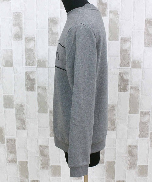 Calvin Klein(カルバン・クライン)の「CK アイコニック ロゴ パイピング クルーネック スウェットシャツ(スウェット・メンズ・グレー/ブラック/ホワイト・M/L/XL)」の16枚目の写真