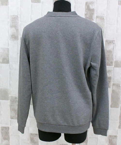Calvin Klein(カルバン・クライン)の「CK アイコニック ロゴ パイピング クルーネック スウェットシャツ(スウェット・メンズ・グレー/ブラック/ホワイト・M/L/XL)」の17枚目の写真