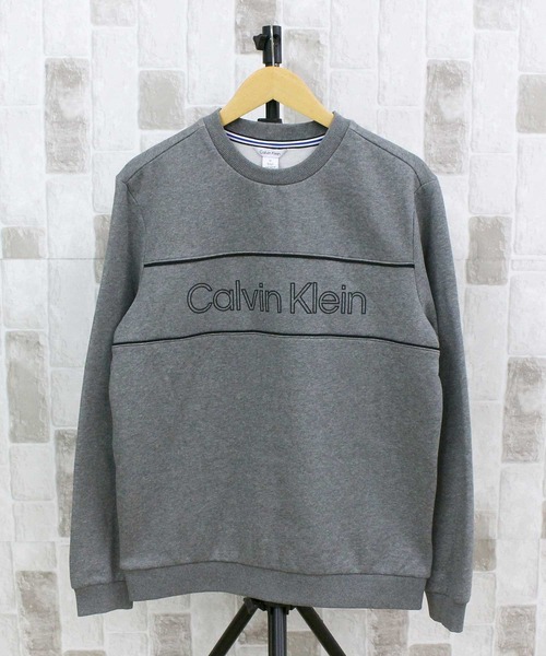 Calvin Klein(カルバン・クライン)の「CK アイコニック ロゴ パイピング クルーネック スウェットシャツ(スウェット・メンズ・グレー/ブラック/ホワイト・M/L/XL)」の8枚目の写真