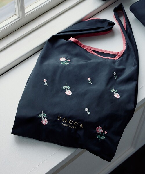TOCCA(トッカ)の「BOUQUET DE REVE ECO BAG エコバッグ(エコバッグ/サブバッグ・レディース・ベージュ系/ネイビー系/ブラック系・F)」の1枚目の写真