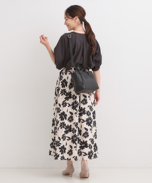 SHOO・LA・RUE（シューラルー）の「【軽量/2WAY】ふわっと軽い 3層ミニトート（トートバッグ・レディース・ブラウン系/ブラック/グレー系4・00）」の5枚目の写真