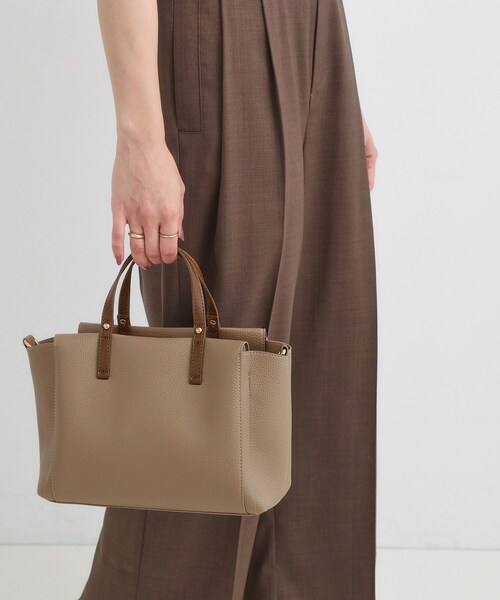 SHOO・LA・RUE（シューラルー）の「【軽量/2WAY】ふわっと軽い 3層ミニトート（トートバッグ・レディース・ブラウン系/ブラック/グレー系4・00）」の6枚目の写真