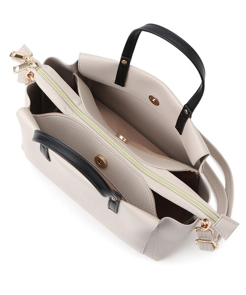 SHOO・LA・RUE（シューラルー）の「【軽量/2WAY】ふわっと軽い 3層ミニトート（トートバッグ・レディース・ブラウン系/ブラック/グレー系4・00）」の20枚目の写真