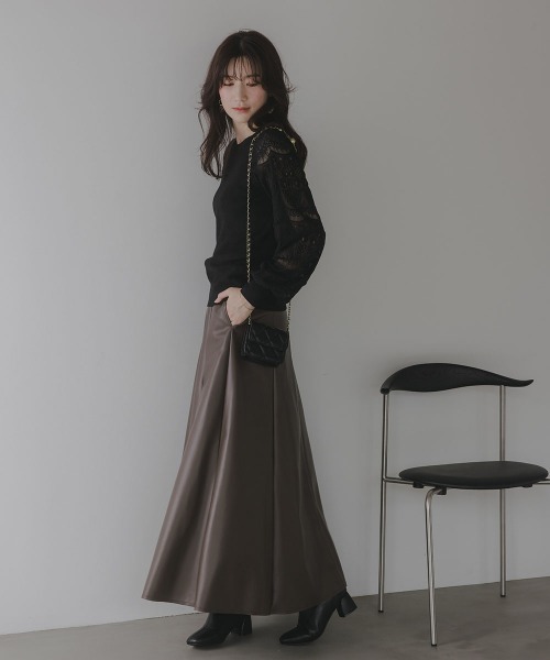 slattgir(スラットジール)の「高身長 フェイクレザーフレアスカート(トールサイズ)Essenave(スカート・レディース・ブラウン/カーキ・TM/TL/T3L/TLL)」の9枚目の写真