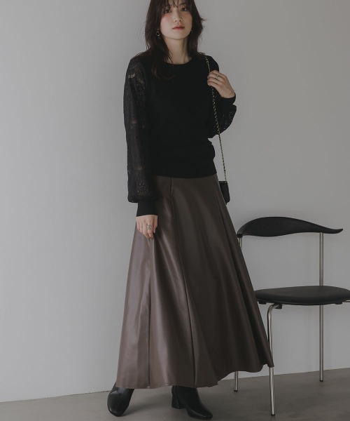 slattgir(スラットジール)の「高身長 フェイクレザーフレアスカート(トールサイズ)Essenave(スカート・レディース・ブラウン/カーキ・TM/TL/T3L/TLL)」の12枚目の写真
