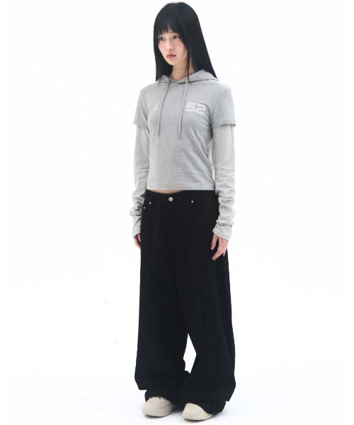 AMESWORLDWIDE(アメスワールドワイド)の「A'GEM/9 × .kom 『AMESWORLDWIDE/アメスワールドワイド』 HOODIE LAYERED LONGSLEEVE TEE/フード レイヤード長袖Tシャツ(Tシャツ/カットソー・レディース・グレー/ブラウン・FREE)」の6枚目の写真