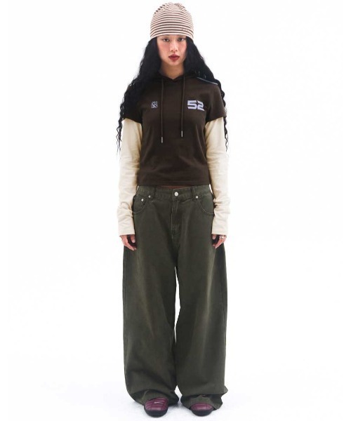 AMESWORLDWIDE(アメスワールドワイド)の「A'GEM/9 × .kom 『AMESWORLDWIDE/アメスワールドワイド』 HOODIE LAYERED LONGSLEEVE TEE/フード レイヤード長袖Tシャツ(Tシャツ/カットソー・レディース・グレー/ブラウン・FREE)」の9枚目の写真