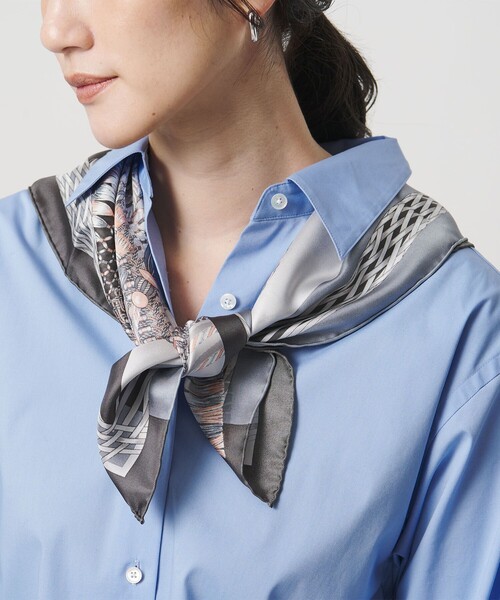 manipuri(マニプリ)の「<manipuri>SILK 65×65 スカーフ 25FW(バンダナ/スカーフ・レディース・ライトブルー/ピンク/レッド/ライトグレー・FREE)」の2枚目の写真