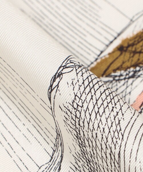 manipuri(マニプリ)の「<manipuri>SILK 65×65 スカーフ 25FW(バンダナ/スカーフ・レディース・ライトブルー/ピンク/レッド/ライトグレー・FREE)」の12枚目の写真