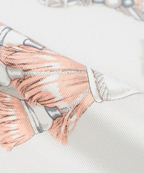 manipuri(マニプリ)の「<manipuri>SILK 65×65 スカーフ 25FW(バンダナ/スカーフ・レディース・ライトブルー/ピンク/レッド/ライトグレー・FREE)」の15枚目の写真