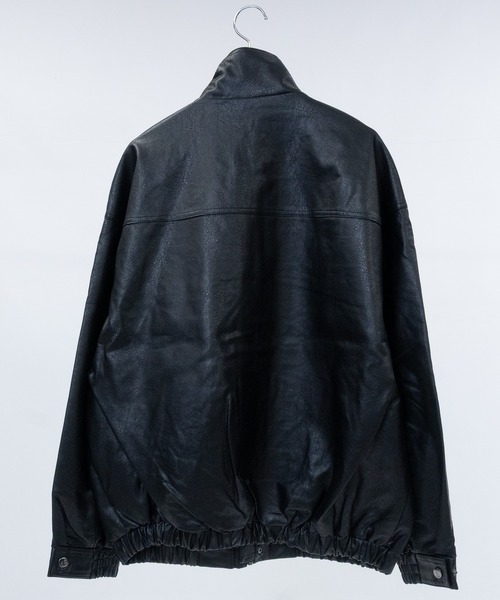 JOHN'S CLOSET（ジョンズクローゼット）の「【13】PUレザースタンドジャケット（ブルゾン・メンズ・ブラック・MEDIUM/SMALL/LARGE）」の3枚目の写真