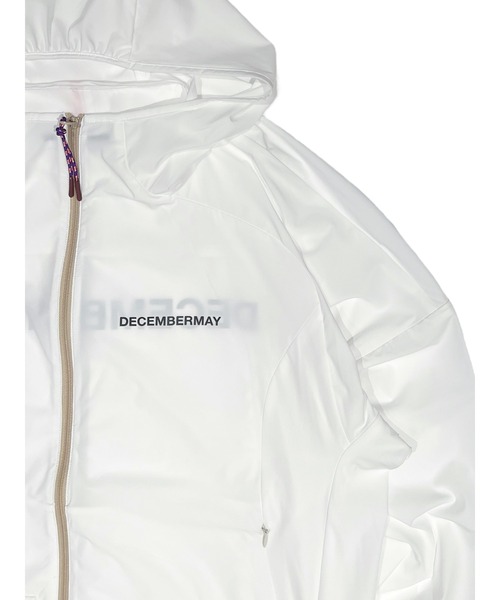 DECEMBERMAY(ディセンバーメイ)の「Waterproof compactly Jacket(ブルゾン・メンズ・ブラック/ホワイト/レッド/ベージュ・MEDIUM/LARGE/X-LARGE)」の9枚目の写真
