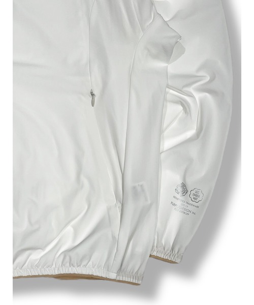 DECEMBERMAY(ディセンバーメイ)の「Waterproof compactly Jacket(ブルゾン・メンズ・ブラック/ホワイト/レッド/ベージュ・MEDIUM/LARGE/X-LARGE)」の10枚目の写真