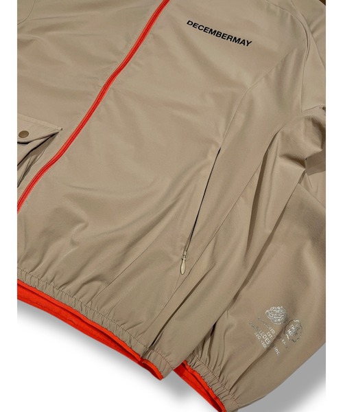 DECEMBERMAY(ディセンバーメイ)の「Waterproof compactly Jacket(ブルゾン・メンズ・ブラック/ホワイト/レッド/ベージュ・MEDIUM/LARGE/X-LARGE)」の19枚目の写真