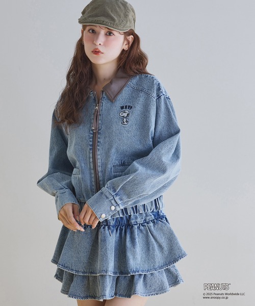 one after another NICE CLAUP（ワンアフターアナザーナイスクラップ）の「【PEANUTSコラボ】セットアップ対応/スヌーピー刺繍入りバーンジャケット（ミリタリージャケット・レディース・ブラック/ブラウン系その他/ブルー・FREE）」の3枚目の写真