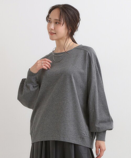 SHOO・LA・RUE（シューラルー）の「大人の抜け感 1枚で決まる ゆるロンT（Tシャツ/カットソー・レディース・グリーン/ダークブラウン/ライトベージュ/チャコールグレー/ダークオレンジ/ブルー・00）」の7枚目の写真