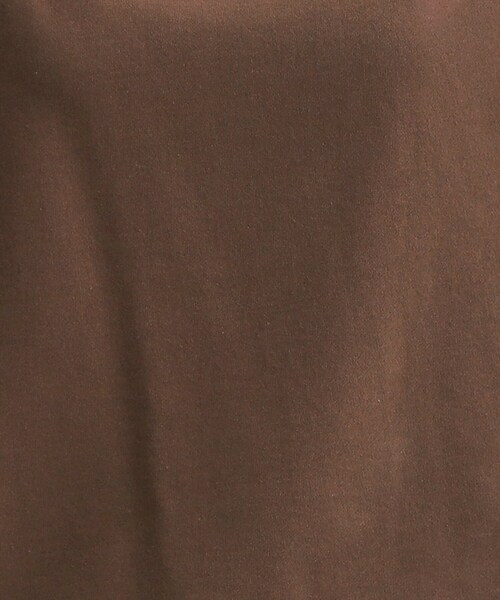 SHOO・LA・RUE（シューラルー）の「大人の抜け感 1枚で決まる ゆるロンT（Tシャツ/カットソー・レディース・グリーン/ダークブラウン/ライトベージュ/チャコールグレー/ダークオレンジ/ブルー・00）」の18枚目の写真