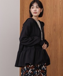 Bou Jeloud（ブージュルード）の「ペプラムフレアパーカー（パーカー）」