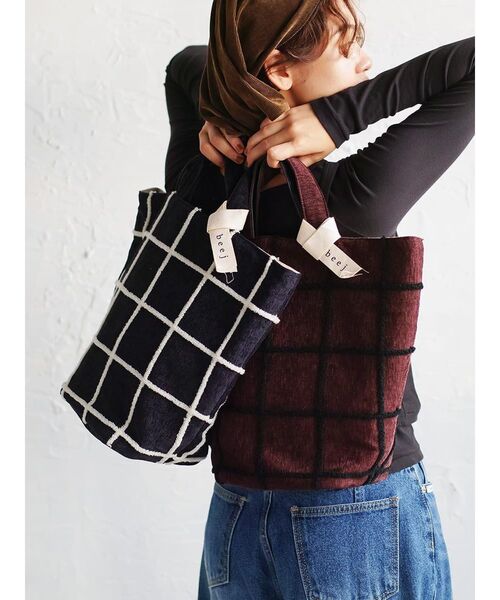 Loop embroidered plaid pattern bag