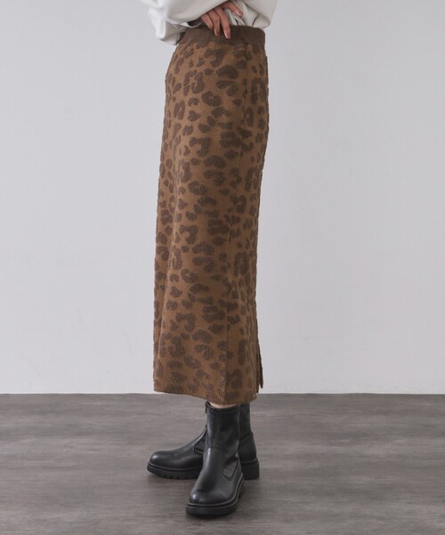 OPAQUE.CLIP（オペークドットクリップ）の「レオパードジャカードニットスカート【洗濯機OK】（スカート・レディース・チャコール/ダークブラウン系・38/40）」の12枚目の写真