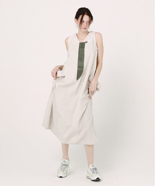 bedsidedrama(ベットサイドドラマ)の「Mixed Military Dress(ワンピース・レディース・ナチュラル/ブラック・1)」の1枚目の写真