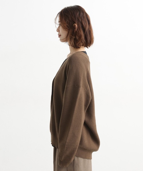 studio CLIP（スタディオクリップ）の「12ゲージ畦Vネックニットカーディガン（カーディガン/ボレロ・レディース・ピンク/ブラウン/チャコール/アイボリー・FREE）」の14枚目の写真