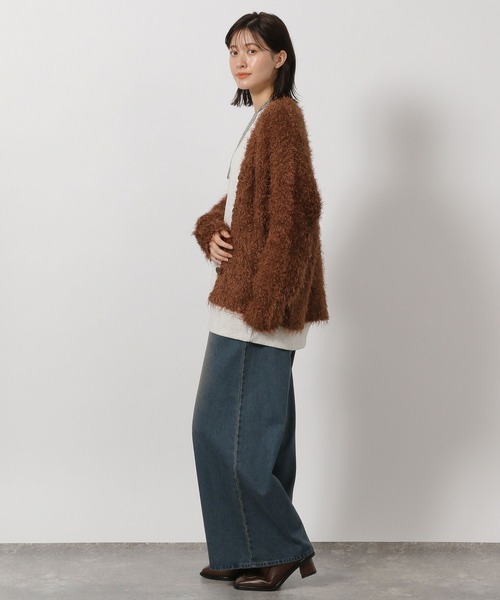 LAKOLE（ラコレ）の「ネップフェザーVネックカーディガン / 587293（カーディガン/ボレロ・レディース・アイボリー/チャコール/ブラウン・FREE）」の8枚目の写真