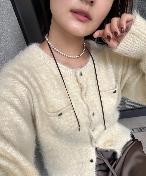 CIAOPANIC TYPY(チャオパニックティピー)の「lilスウェードライクスライドパールネックレス(ネックレス・レディース・ブラック/ブラウン・ONE SIZE)」の4枚目の写真
