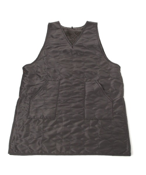 studio CLIP（スタディオクリップ）の「ボアキルトエプロン（エプロン・レディース・ブラック/レッド/アイボリー・FREE）」の6枚目の写真