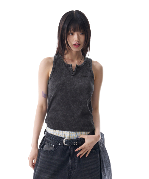 AAKAM(アーカム)の「Vintage Washed Slit Sleeveless (Dark Blue)(Tシャツ/カットソー・レディース・その他・1/2)」の4枚目の写真