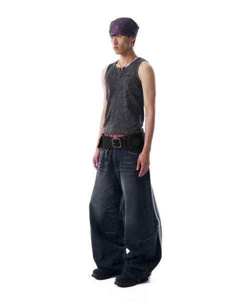 AAKAM(アーカム)の「Vintage Washed Slit Sleeveless (Dark Blue)(Tシャツ/カットソー・レディース・その他・1/2)」の8枚目の写真