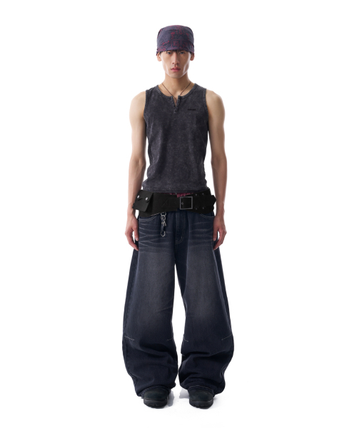 AAKAM(アーカム)の「Vintage Washed Slit Sleeveless (Dark Blue)(Tシャツ/カットソー・レディース・その他・1/2)」の9枚目の写真