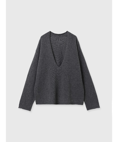 CREDONA（クレドナ）の「HAMILTON V NECK KNIT（ニット/セーター・レディース・グレー/アイボリー/ネイビー・FREE）」の3枚目の写真