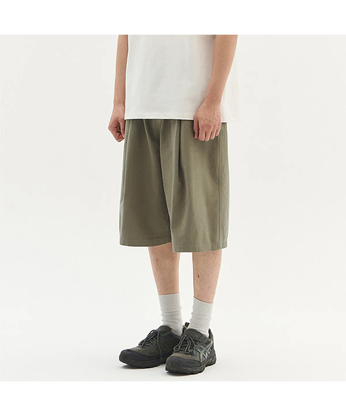 XERO(ゼロ)の「ディープワンタックコットンウォッシュドバンディングショーツ(その他パンツ・レディース・カーキ/ブラック/Beige/チャコール・MEDIUM/LARGE)」の4枚目の写真