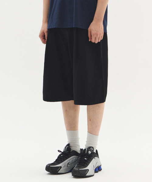 XERO(ゼロ)の「ディープワンタックコットンウォッシュドバンディングショーツ(その他パンツ・レディース・カーキ/ブラック/Beige/チャコール・MEDIUM/LARGE)」の9枚目の写真