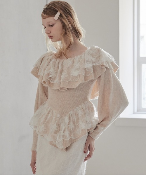 etre loin（エトルワン）の「Shiny lace frill knit top（ニット/セーター・レディース・グレー/ホワイト/ベージュ・M）」の4枚目の写真