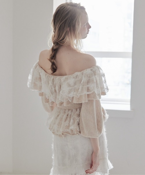etre loin（エトルワン）の「Shiny lace frill knit top（ニット/セーター・レディース・グレー/ホワイト/ベージュ・M）」の7枚目の写真