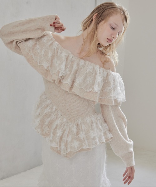 etre loin（エトルワン）の「Shiny lace frill knit top（ニット/セーター・レディース・グレー/ホワイト/ベージュ・M）」の9枚目の写真
