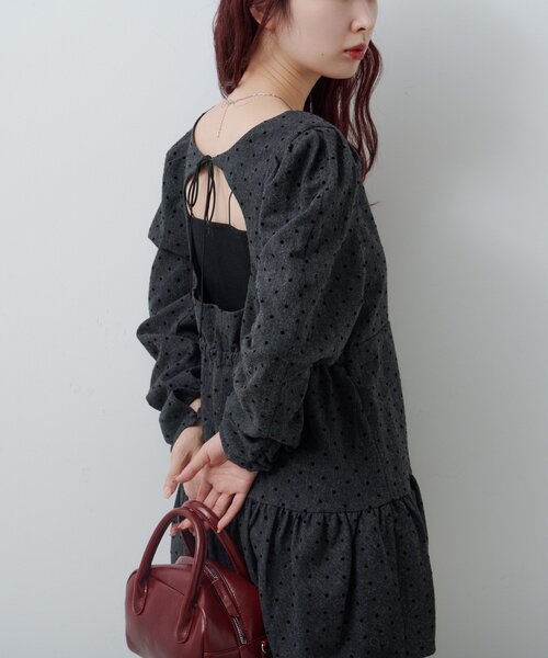 Kastane（カスタネ）の「ドットツイードミニワンピース（ワンピース・レディース・グレー/ブラック・FREE）」の6枚目の写真