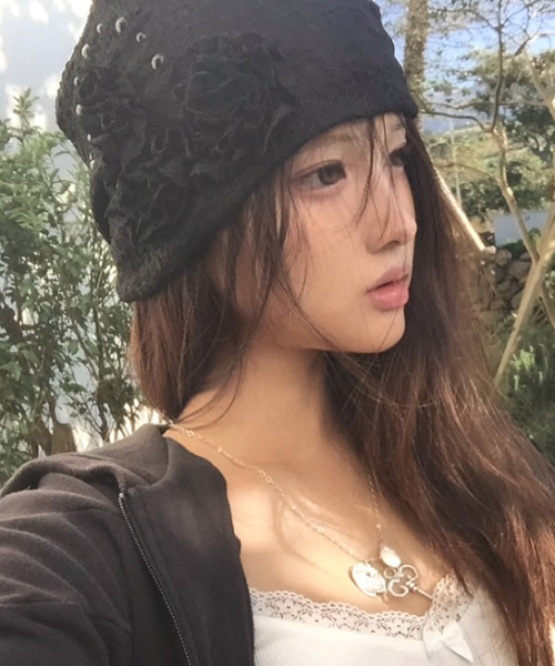 FLAREUP（フレアアップ）の「Ruffle Shirring Beanie (FL-740_Black)（ニットキャップ/ビーニー・レディース・ブラック・OS）」の5枚目の写真