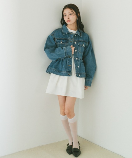VANNIE U(ヴァニーユー)の「フリルペプラムデニムジャケット(デニムジャケット・レディース・ライトブルー/ブルー・FREE)」の3枚目の写真