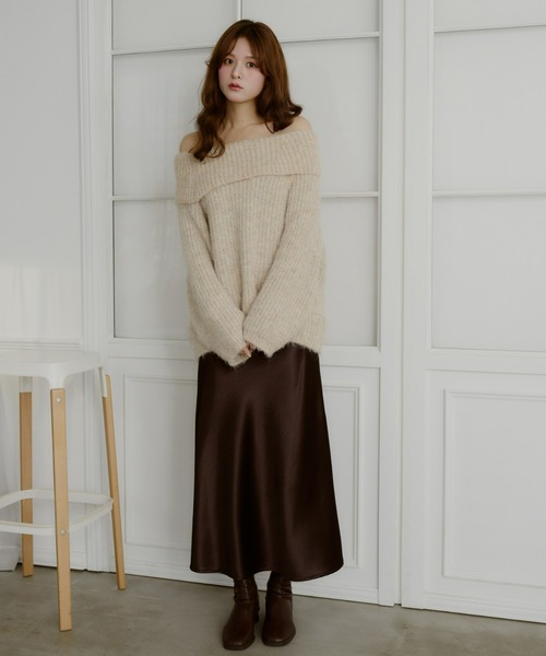 ローゲージオフショルダーニット（ニット/セーター）｜Olu
